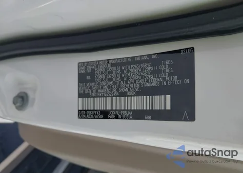 2006 Toyota Tundra Limited V8 z USA, uszkodzony, nr VIN 5TBDT48116S522454